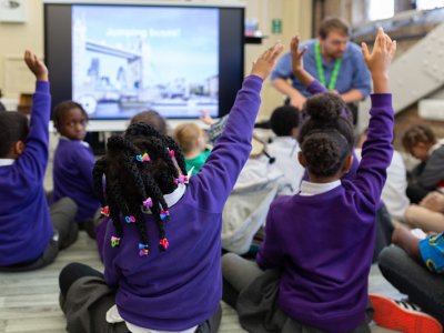 Jumping Buses workshop