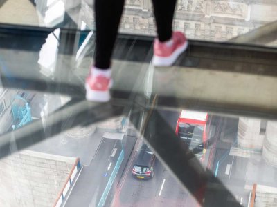 The road seen through the Glass Floor