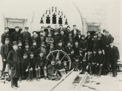 Tower Bridge 1994s workers