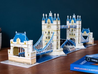 A small model of Tower Bridge