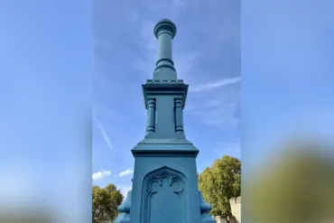 A chimney amongst lampposts on Tower Bridge